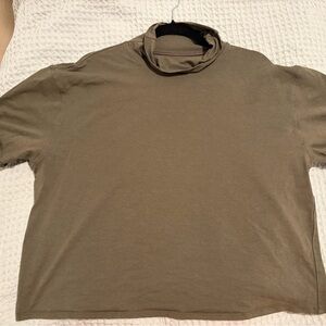 Lululemon turtleneck t shirt